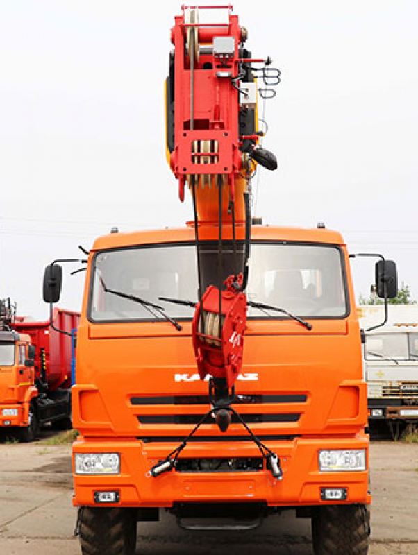КС-55713-5В-1 Автомобильный кран