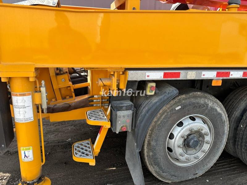 Автобетононасос на Шасси FAW JK6 8х4 c установкой JIUHE JHZ5290THB-38